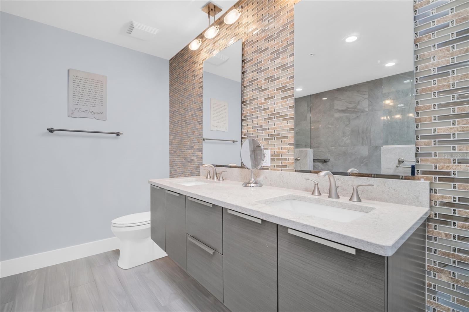 Image 16 of 46 For 175 1st Street S 905