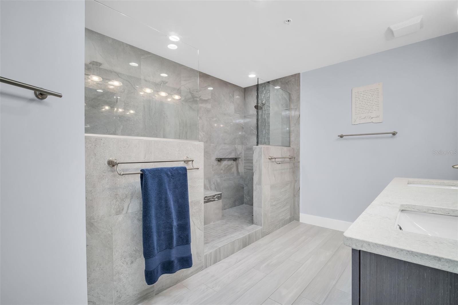 Image 18 of 46 For 175 1st Street S 905