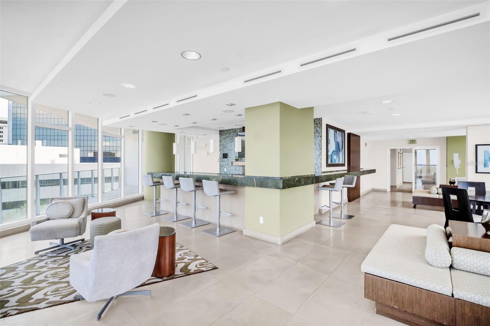 Image 38 of 46 For 175 1st Street S 905