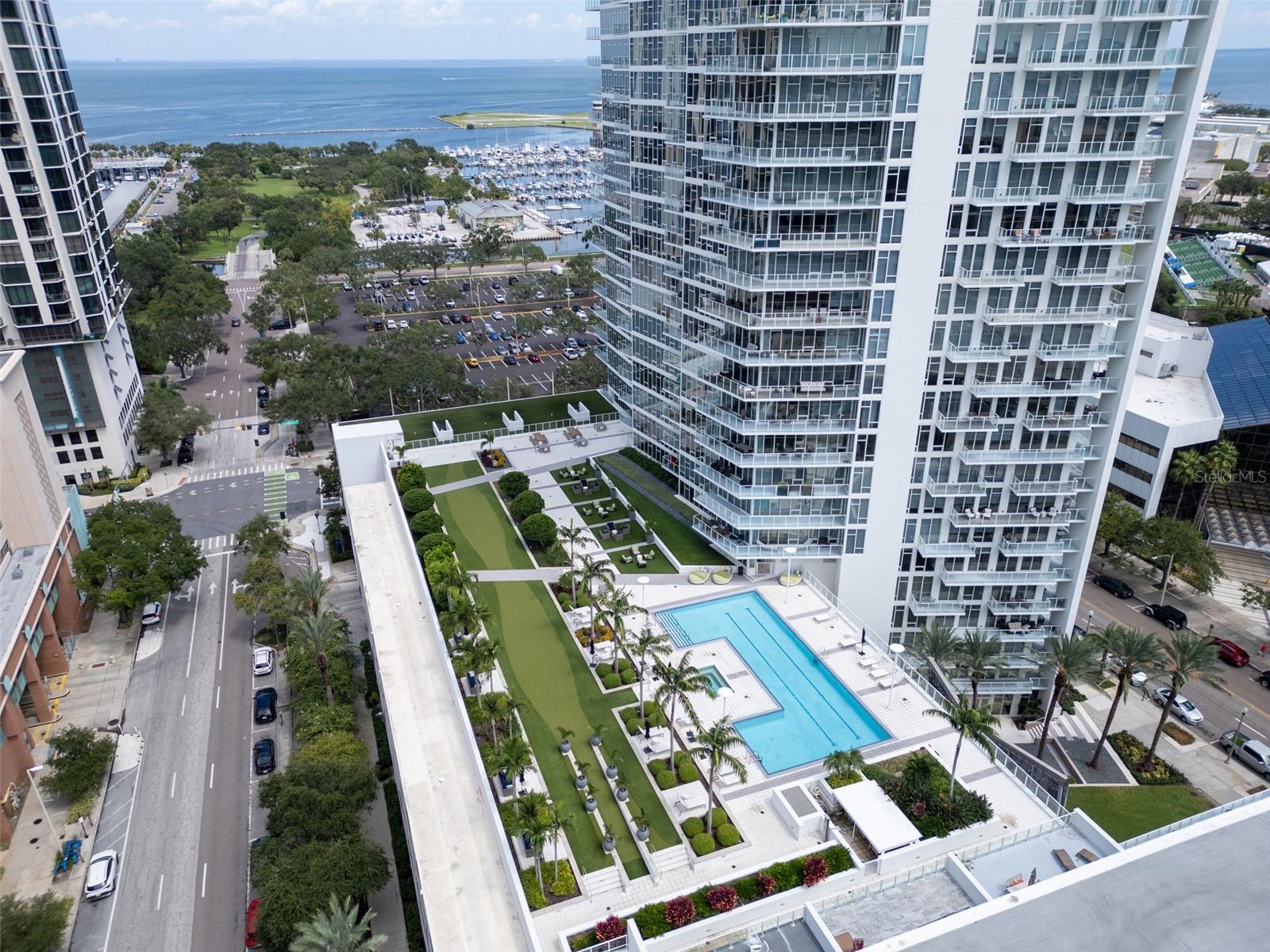 Image 41 of 46 For 175 1st Street S 905