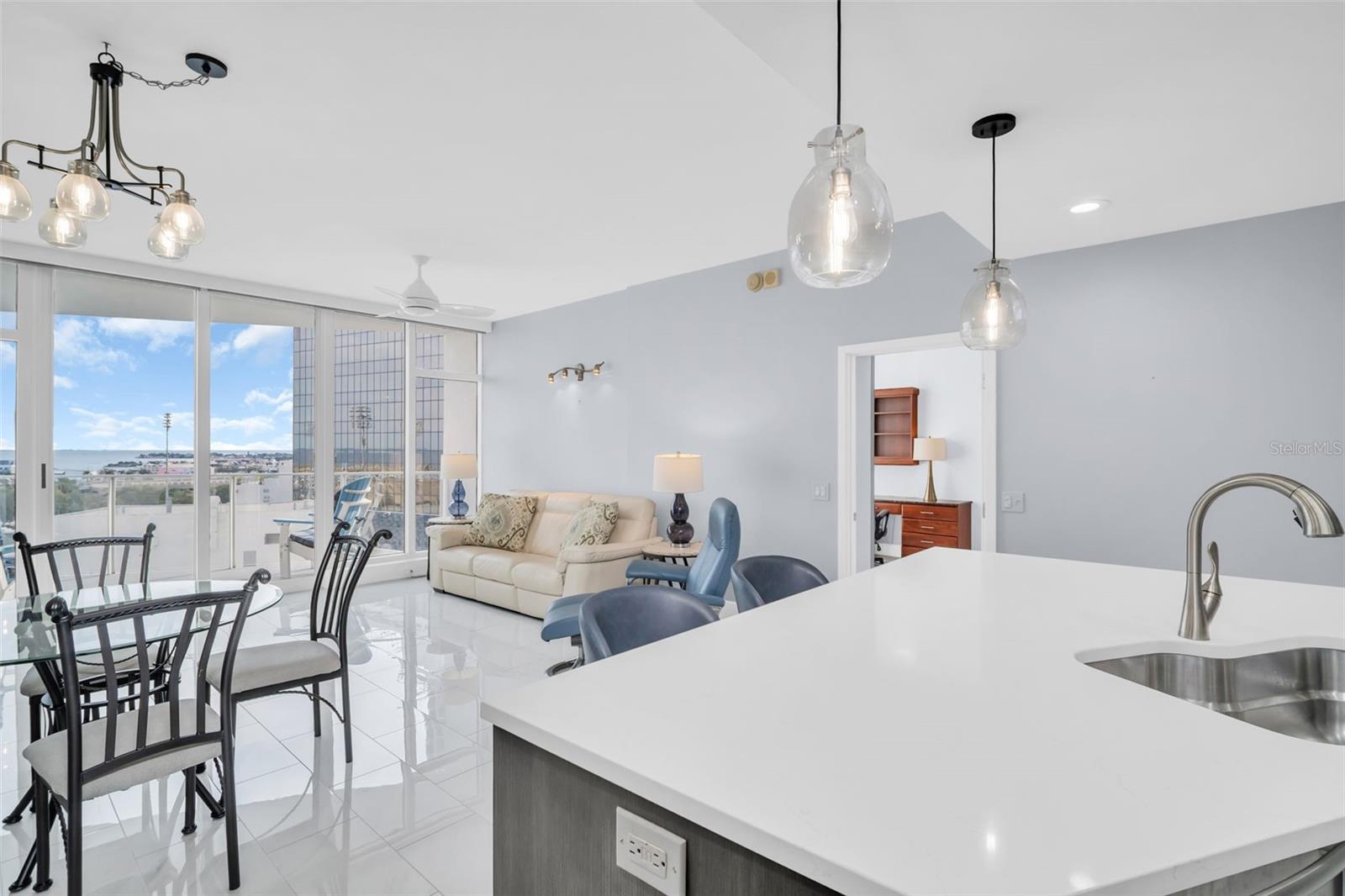 Image 7 of 46 For 175 1st Street S 905