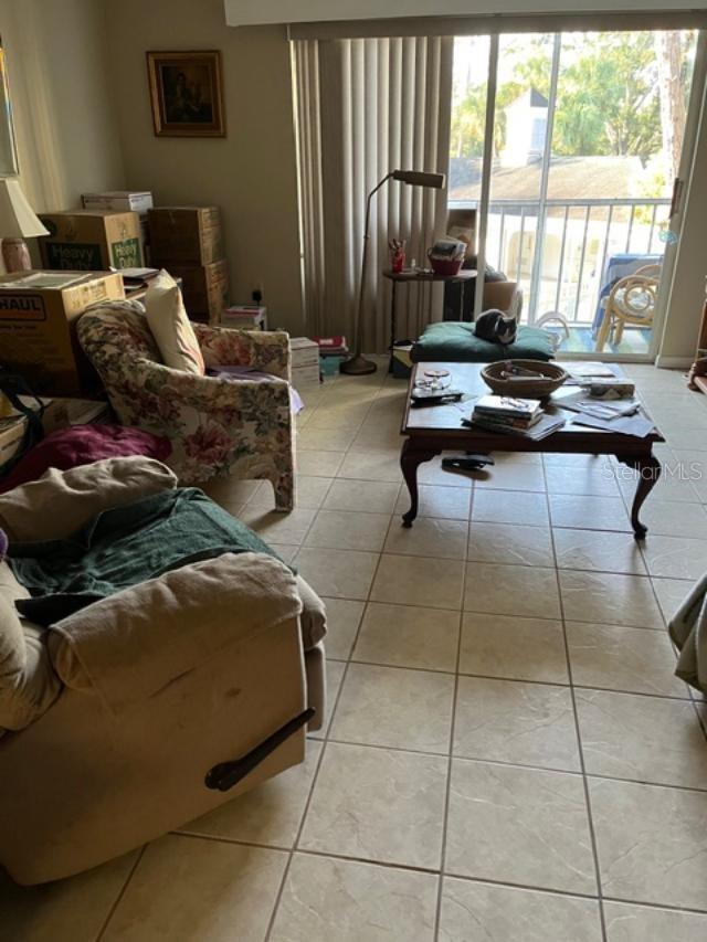 Image 14 of 31 For 330 Promenade Drive 206