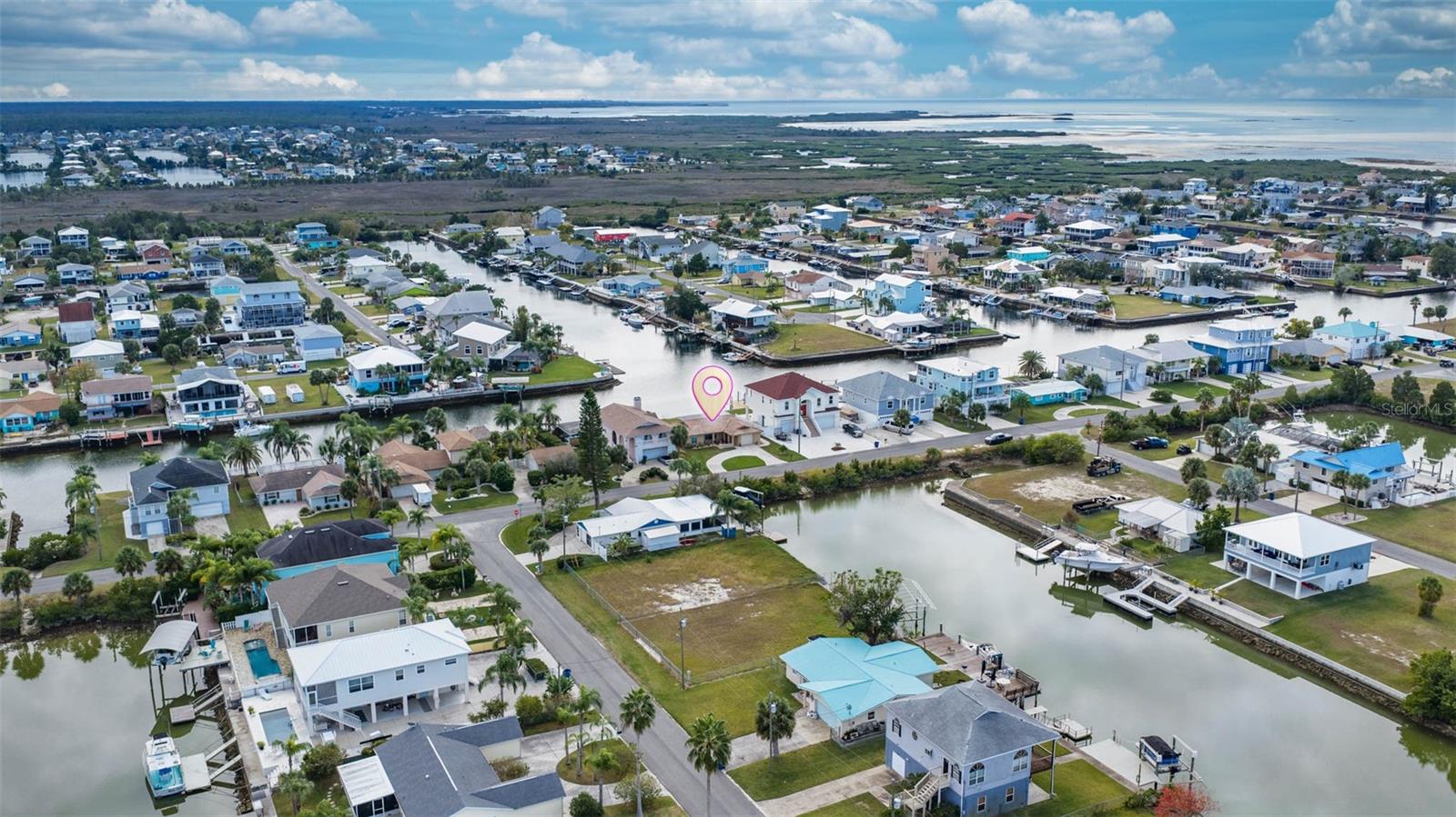 Image 31 of 35 For 3476 Gulfview Drive