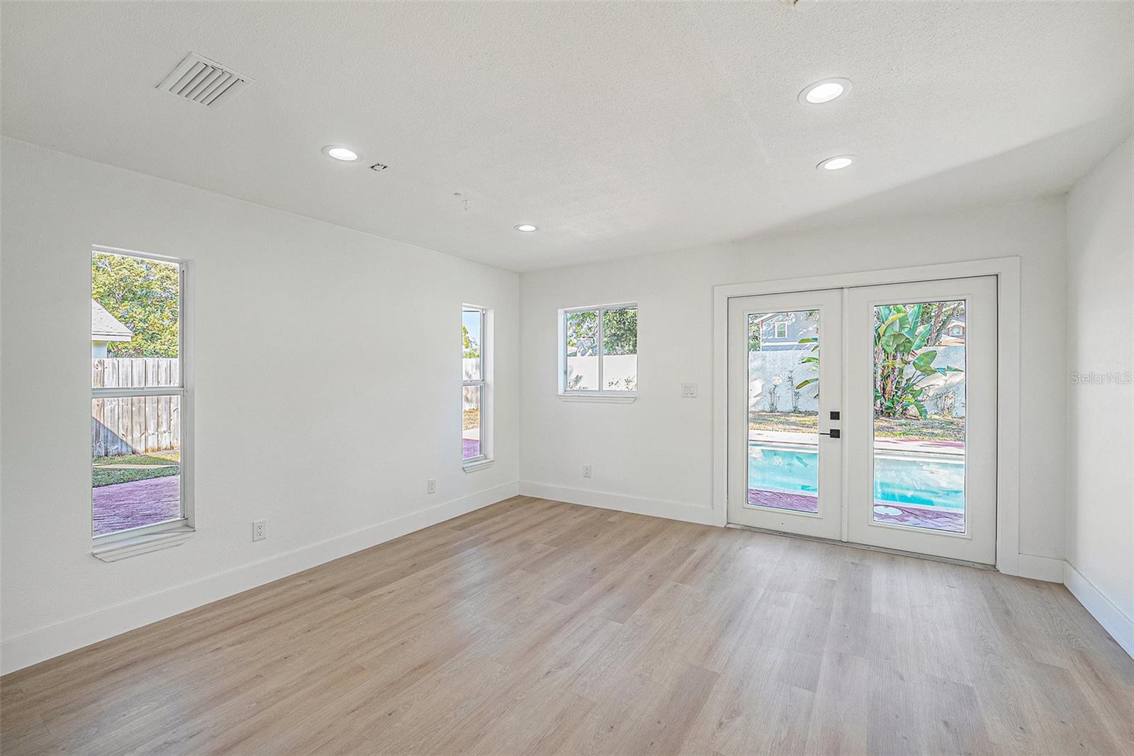 Image 10 of 20 For 11707 Cypress Park Street