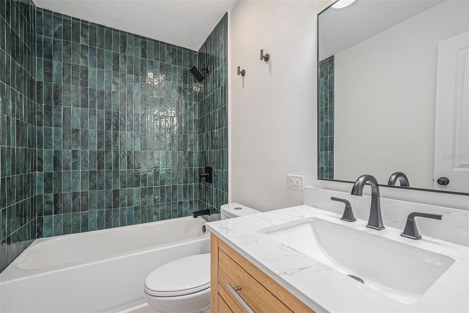 Image 14 of 20 For 11707 Cypress Park Street