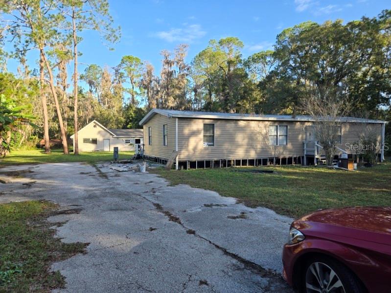 Image 28 of 61 For 6942 Angus Valley Drive