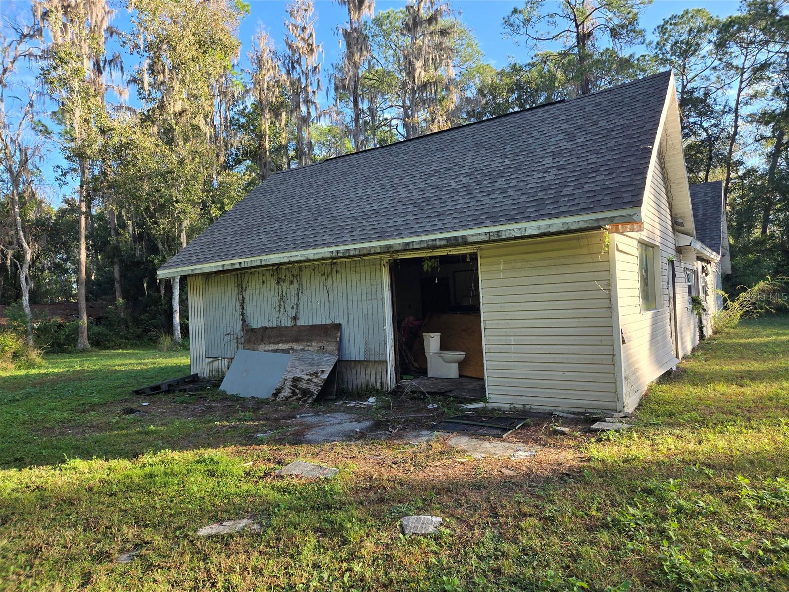 Image 58 of 61 For 6942 Angus Valley Drive