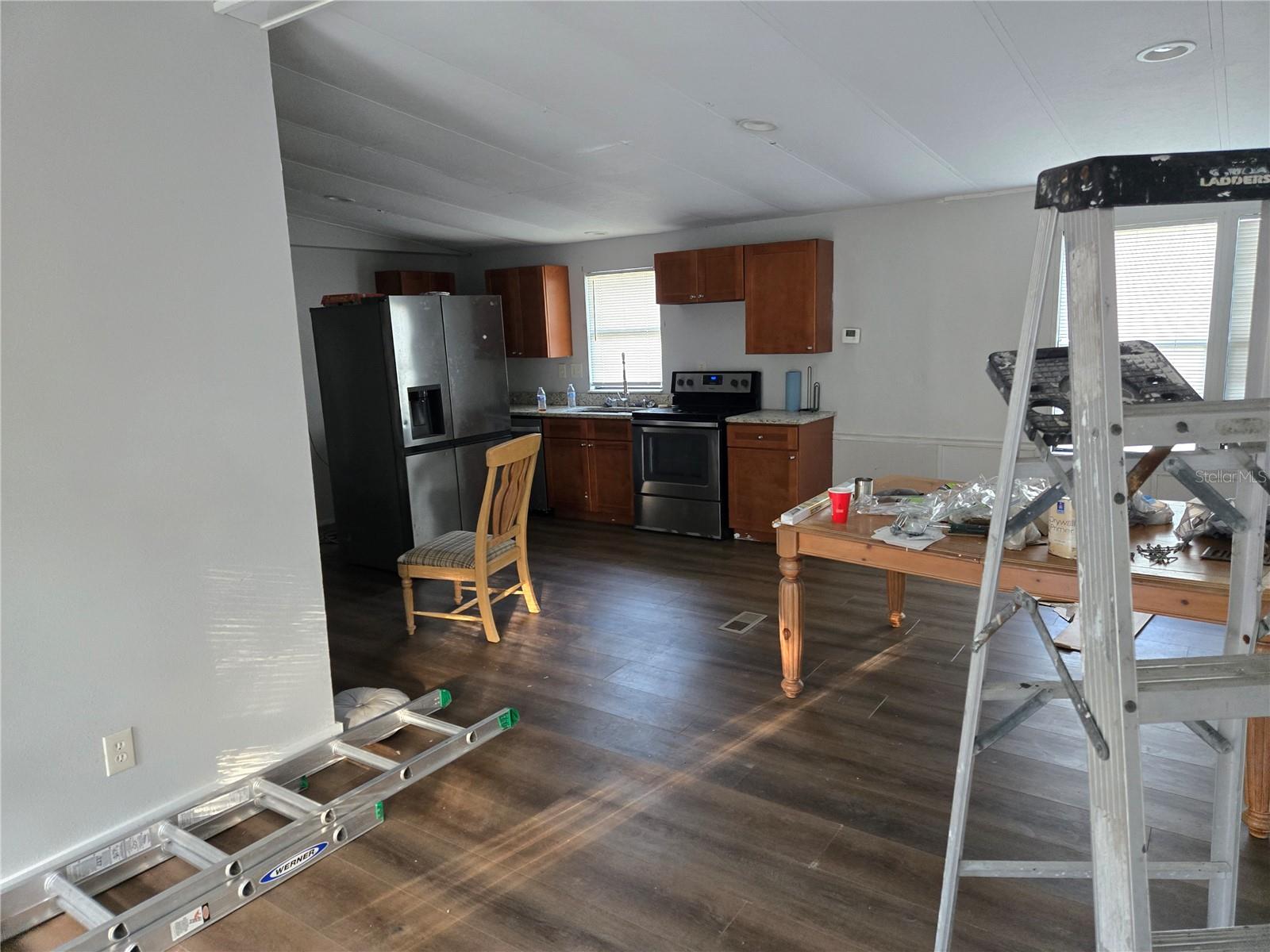 Image 8 of 61 For 6942 Angus Valley Drive