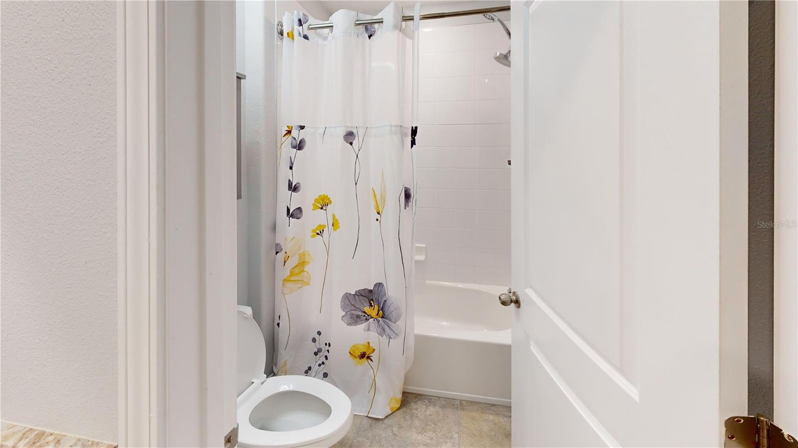 Image 37 of 84 For 17034 Yellow Pine Street