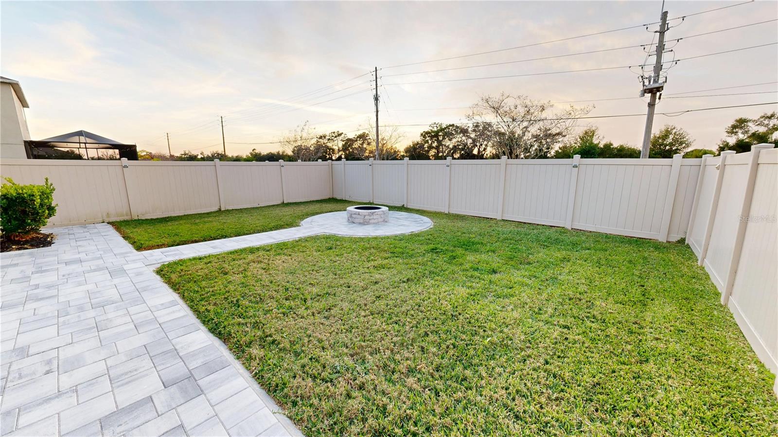 Image 80 of 84 For 17034 Yellow Pine Street