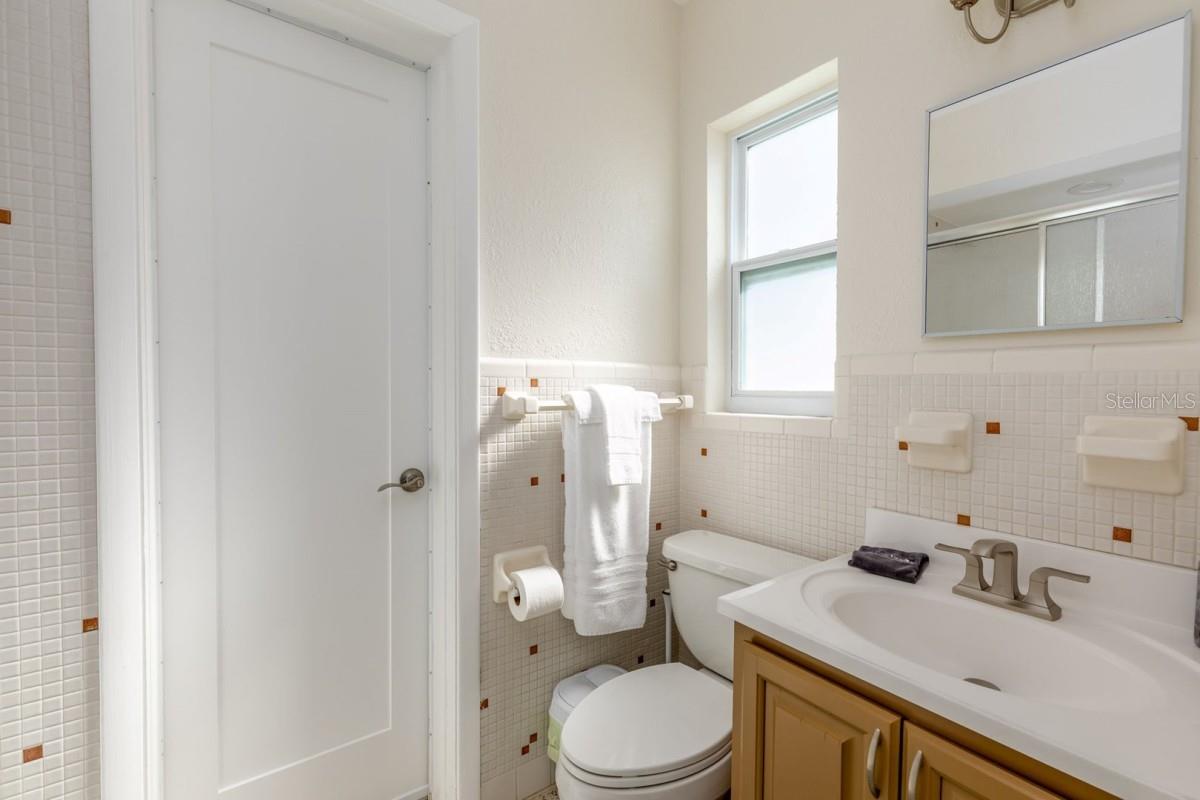 Image 15 of 19 For 16114 5th Street E