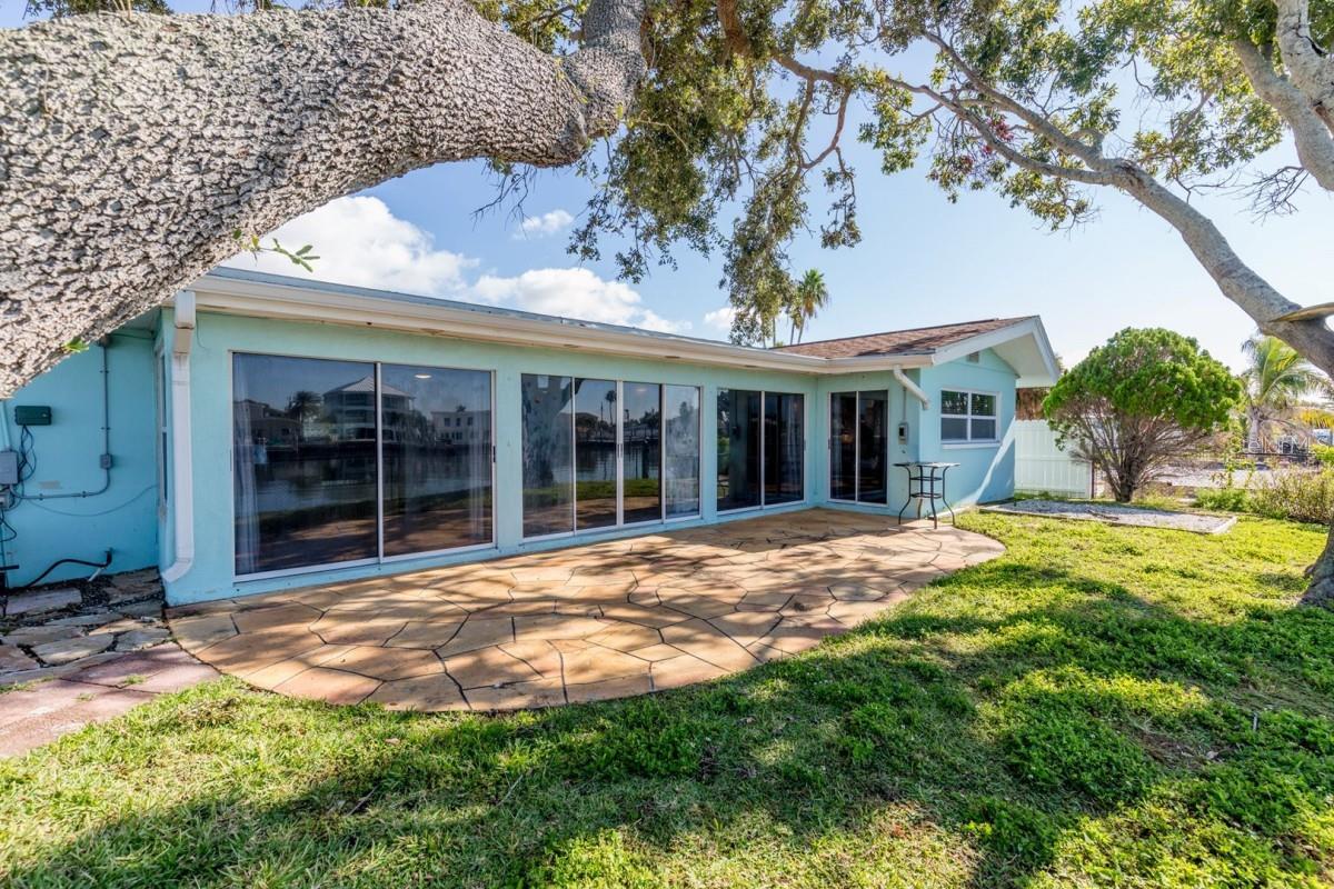 Image 18 of 19 For 16114 5th Street E