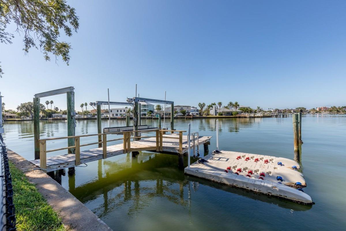 Image 5 of 19 For 16114 5th Street E