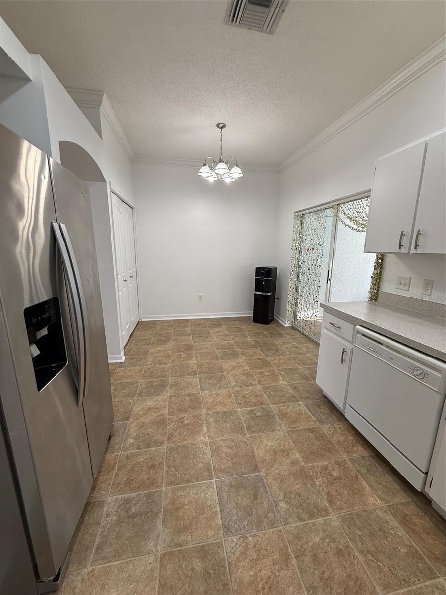 Image 10 of 35 For 10110 Abington Place