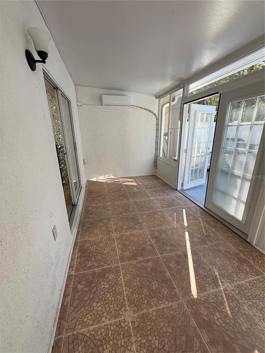 Image 26 of 35 For 10110 Abington Place