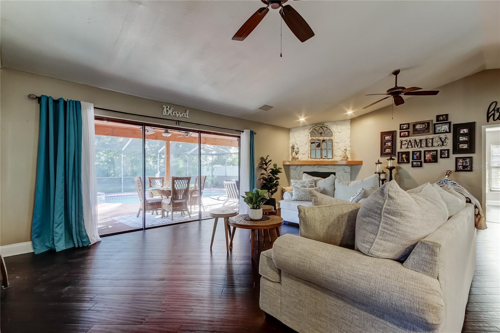 Image 10 of 82 For 2651 Concorde Court