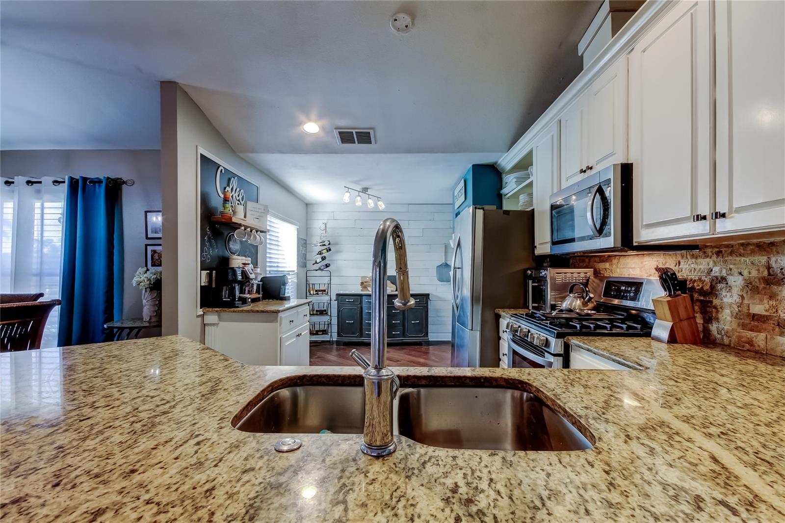 Image 15 of 82 For 2651 Concorde Court