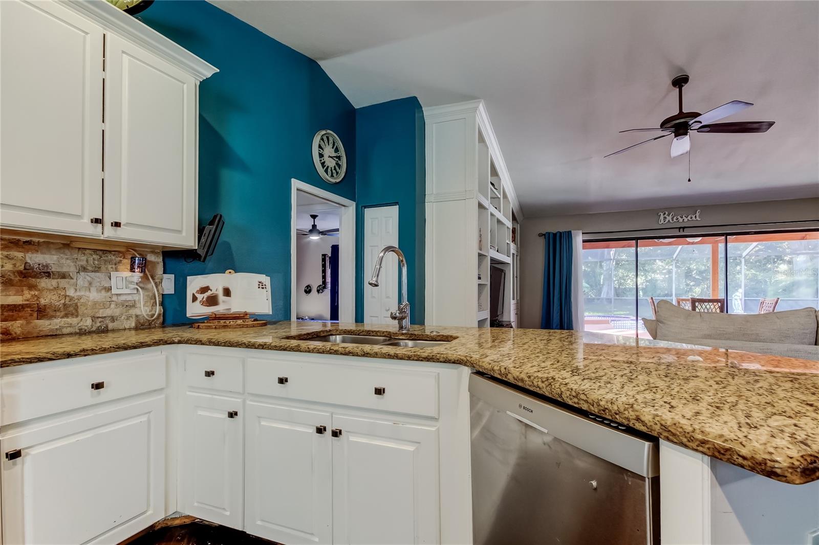 Image 17 of 82 For 2651 Concorde Court