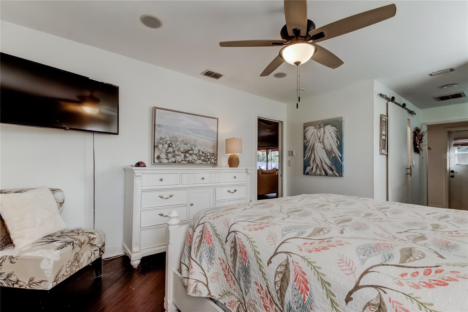 Image 33 of 82 For 2651 Concorde Court