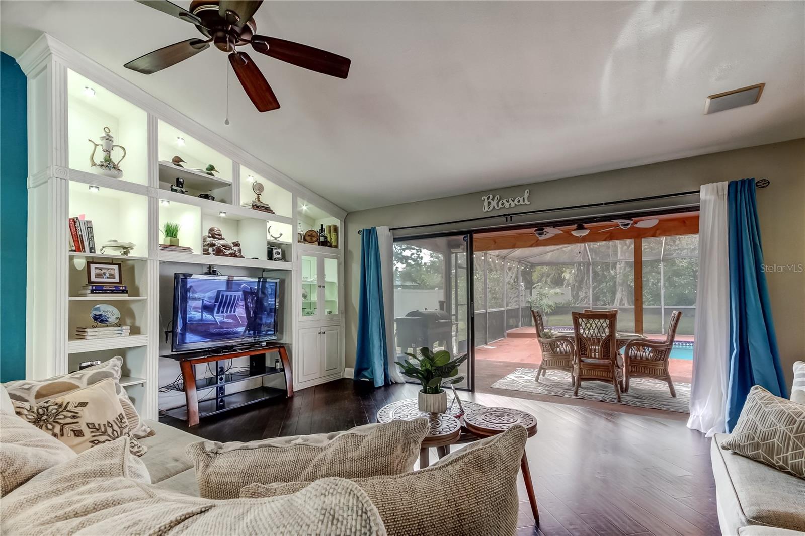 Image 4 of 82 For 2651 Concorde Court