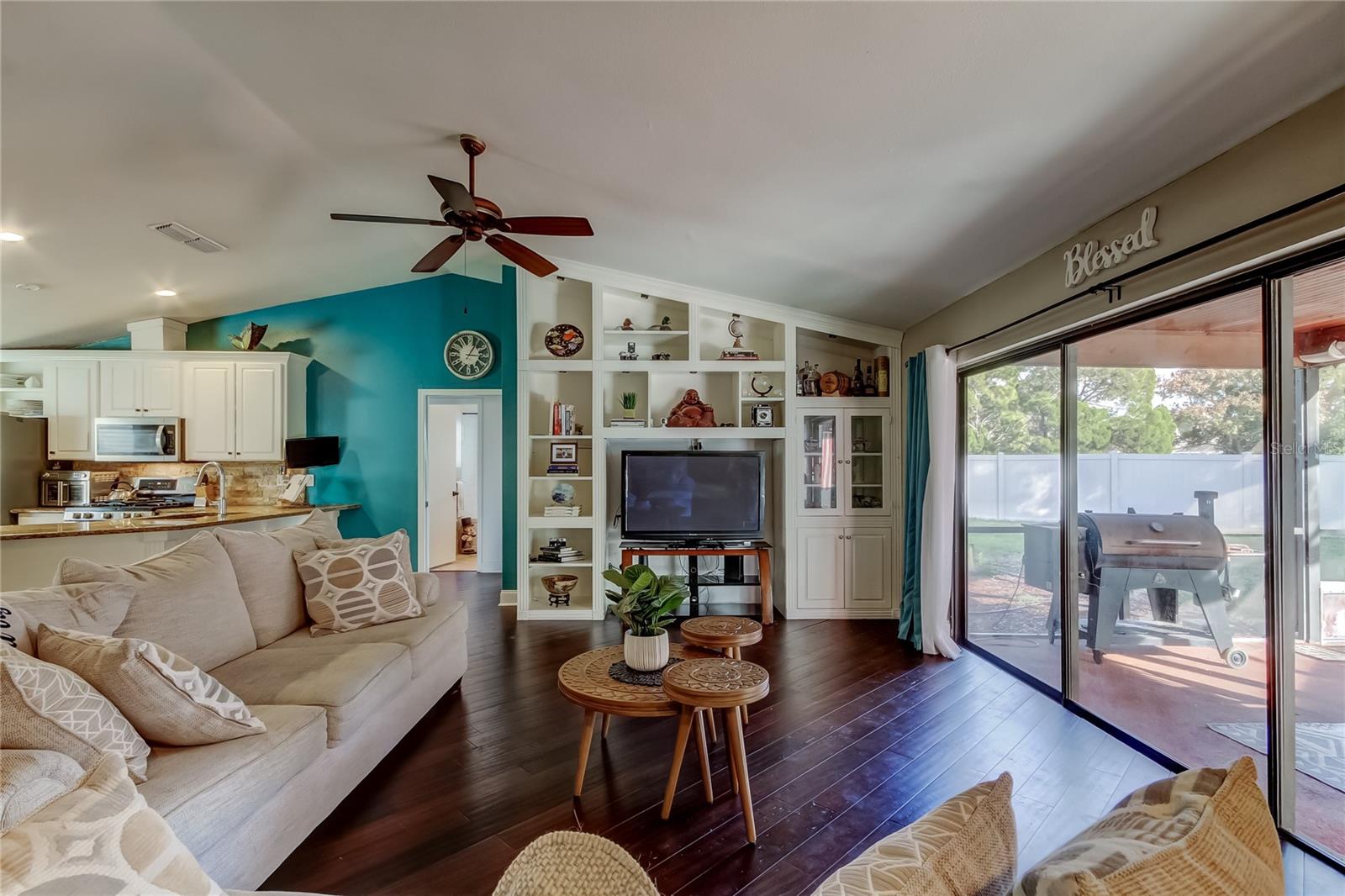 Image 7 of 82 For 2651 Concorde Court