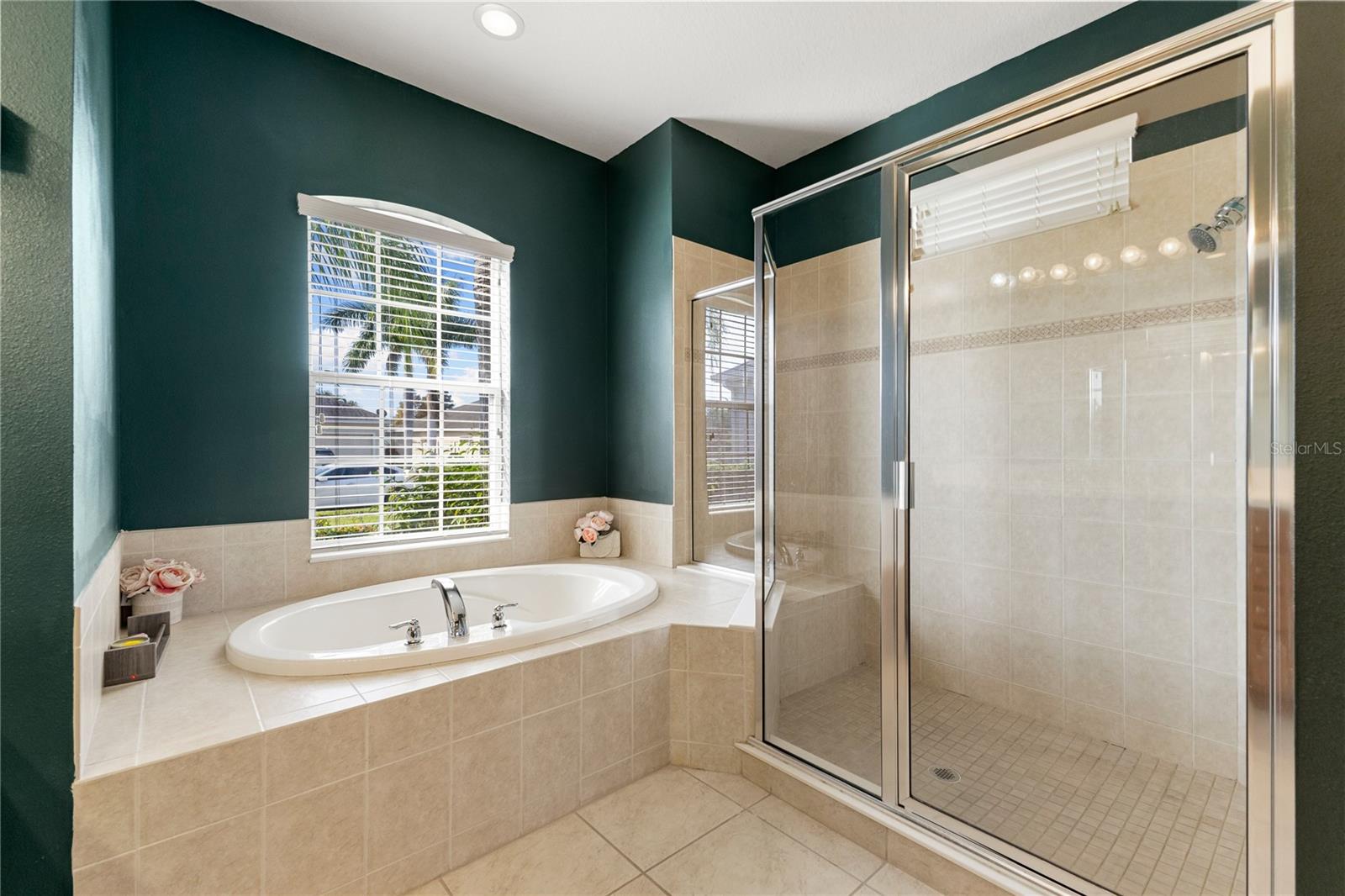 Image 11 of 25 For 4247 70th Street Circle E