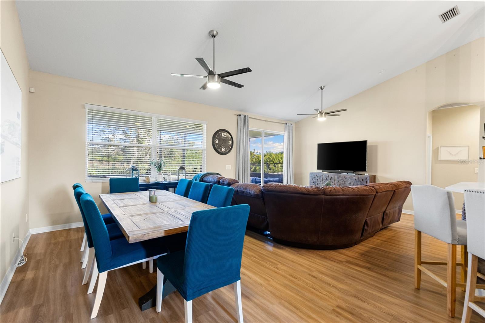 Image 6 of 25 For 4247 70th Street Circle E