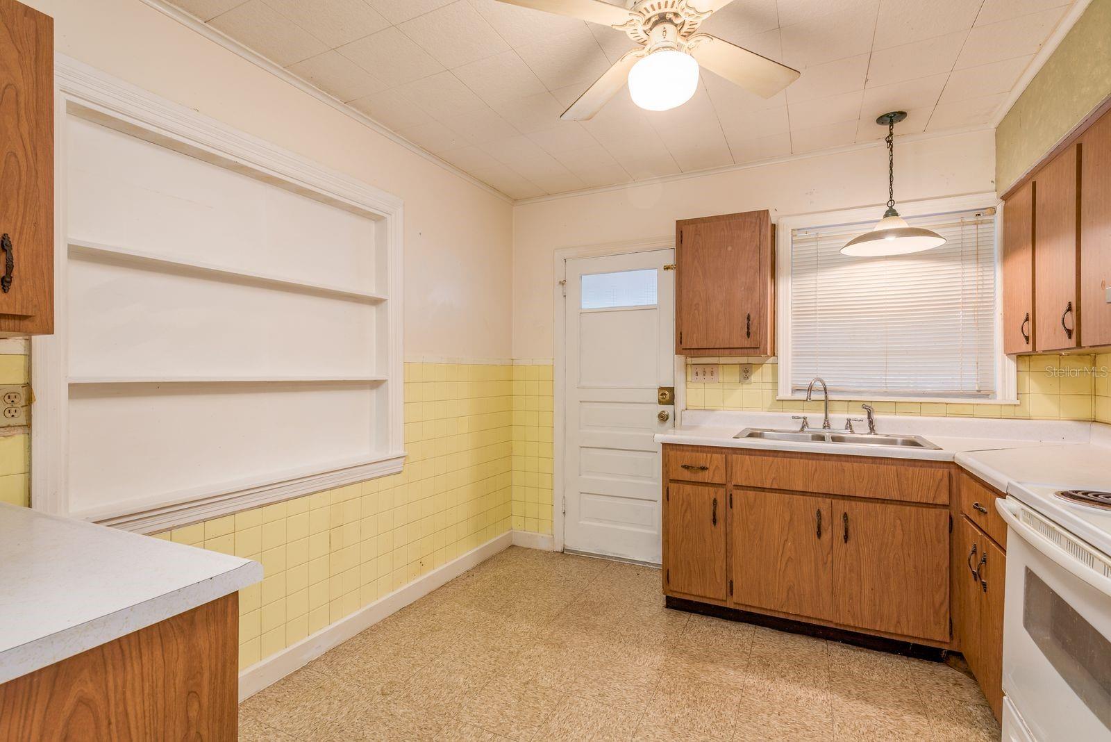 Image 11 of 57 For 2883 State Road 590