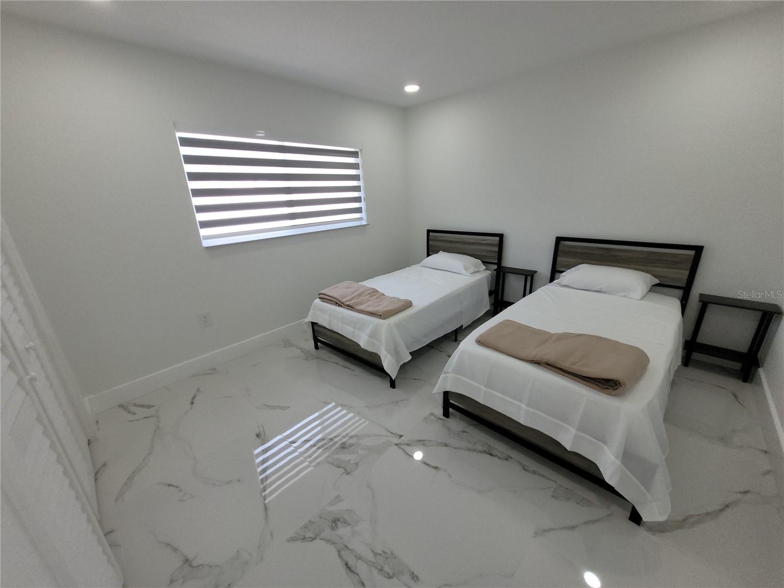 Image 14 of 24 For 105 Forest Park Avenue