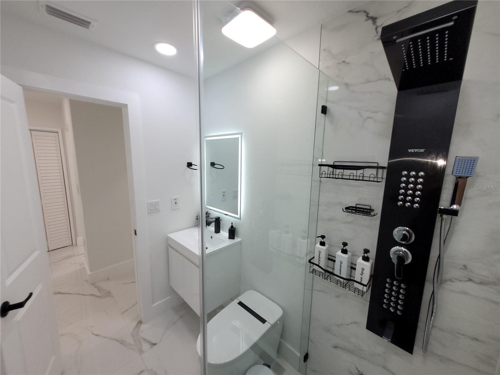 Image 19 of 24 For 105 Forest Park Avenue