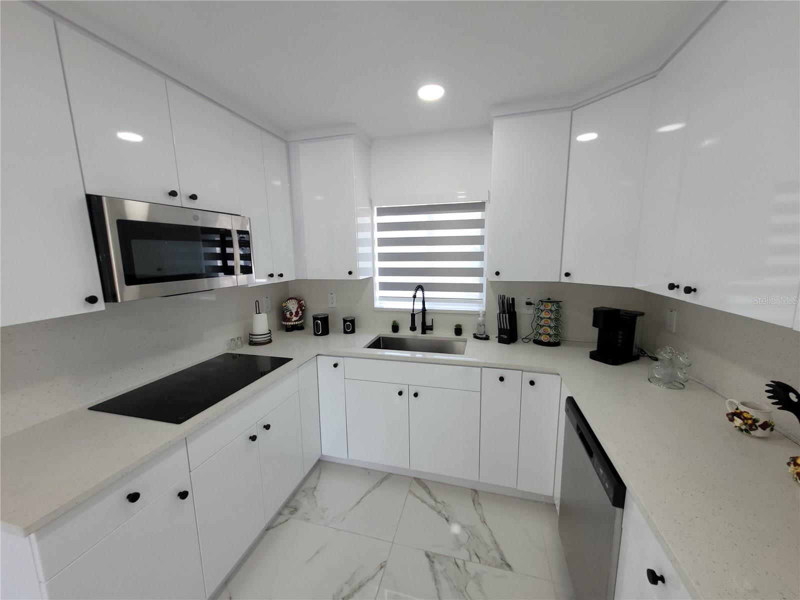 Image 22 of 24 For 105 Forest Park Avenue