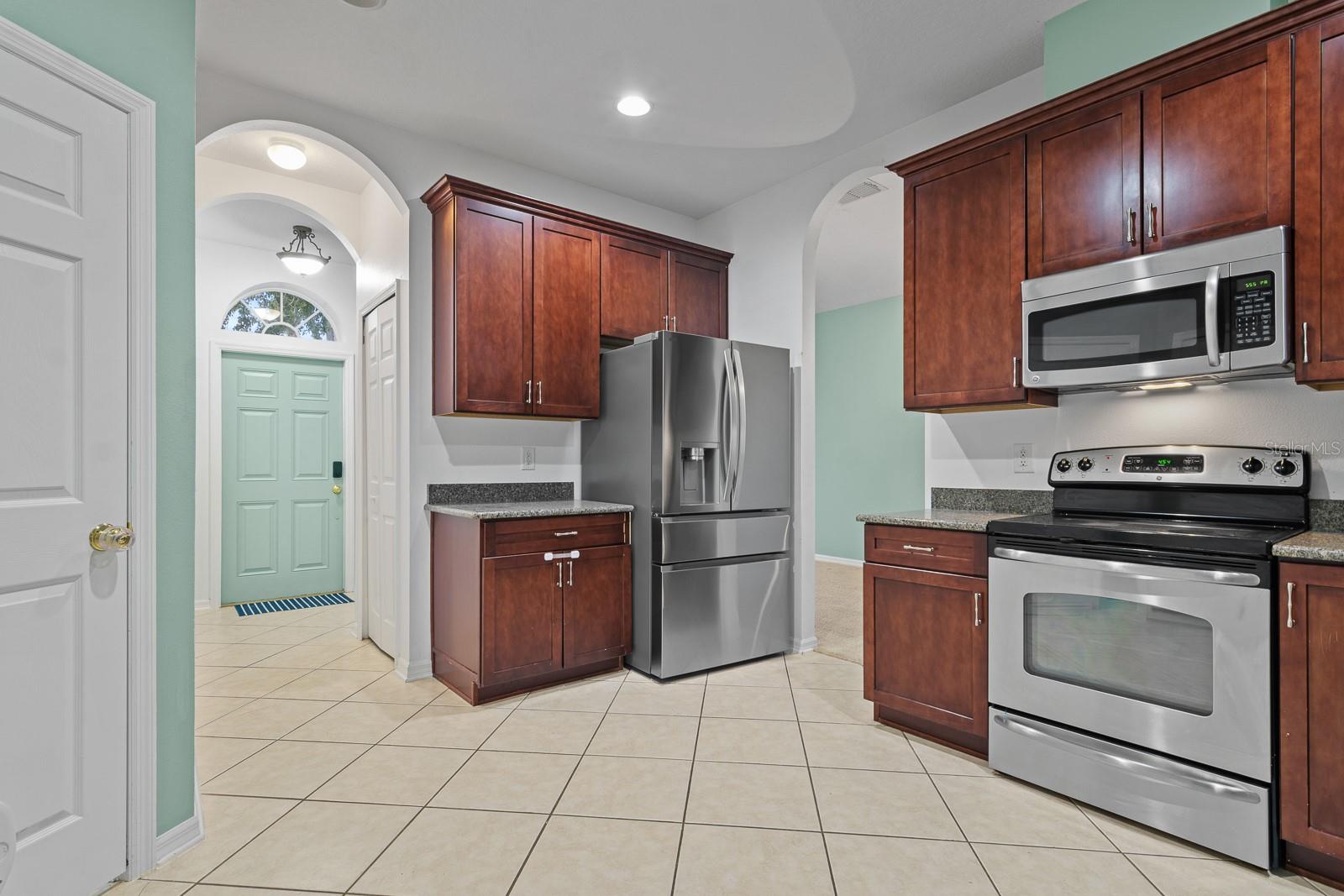 Image 10 of 40 For 3014 Downan Point Drive