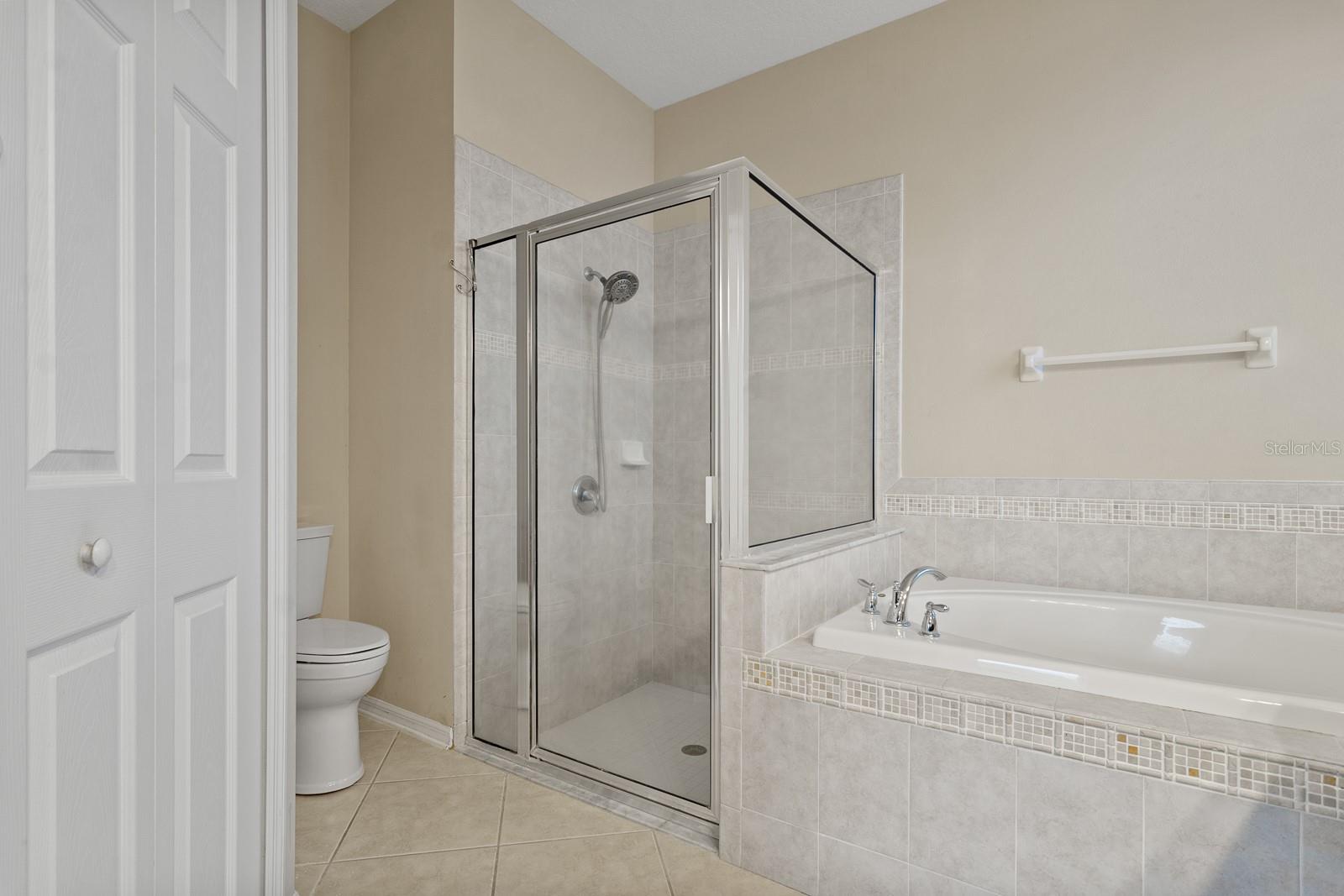 Image 21 of 40 For 3014 Downan Point Drive