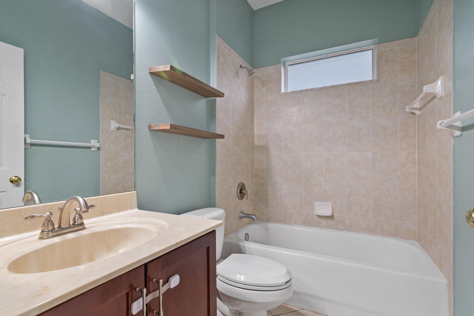 Image 22 of 40 For 3014 Downan Point Drive