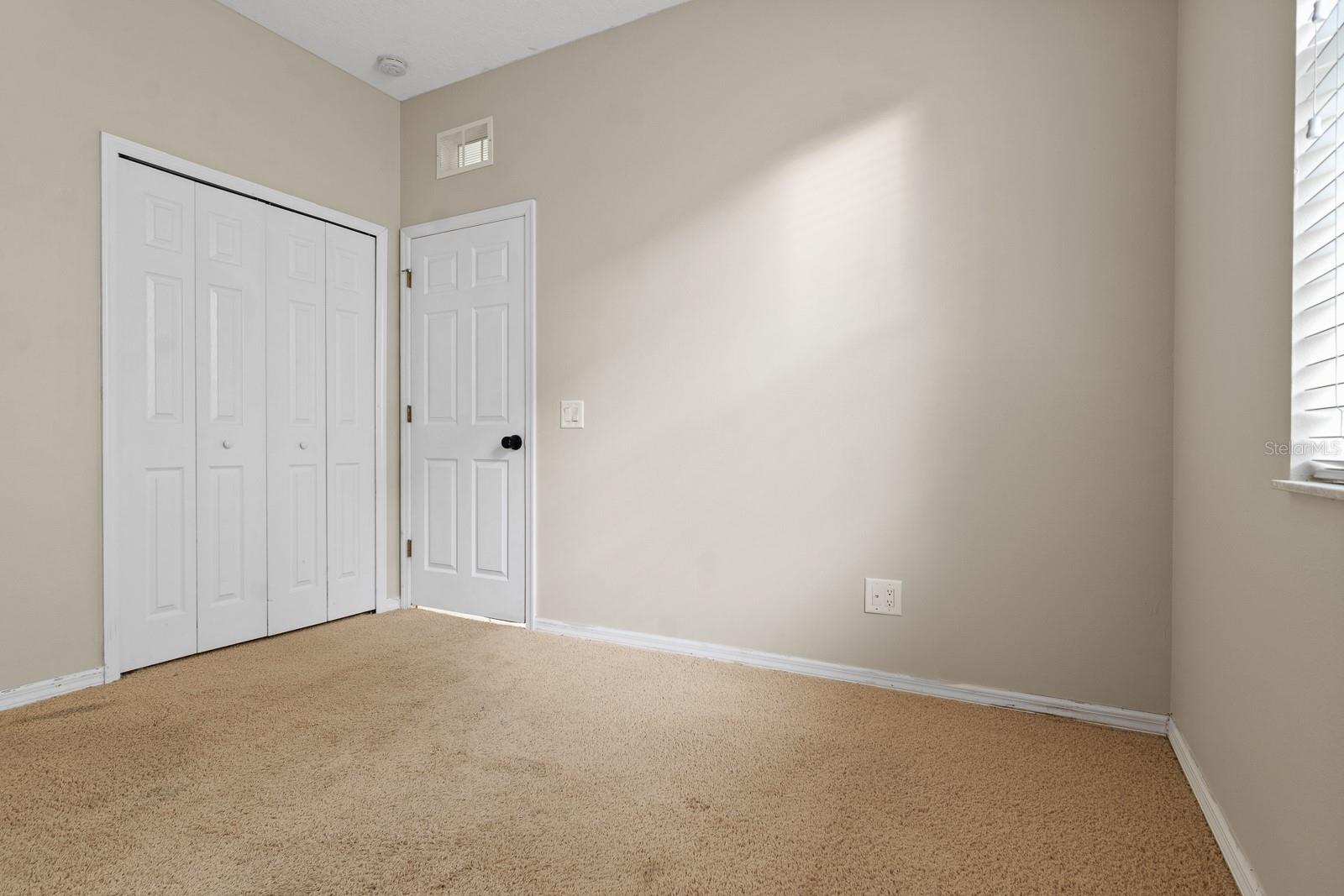 Image 25 of 40 For 3014 Downan Point Drive