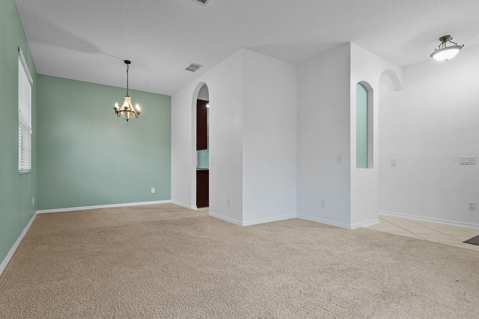 Image 4 of 40 For 3014 Downan Point Drive