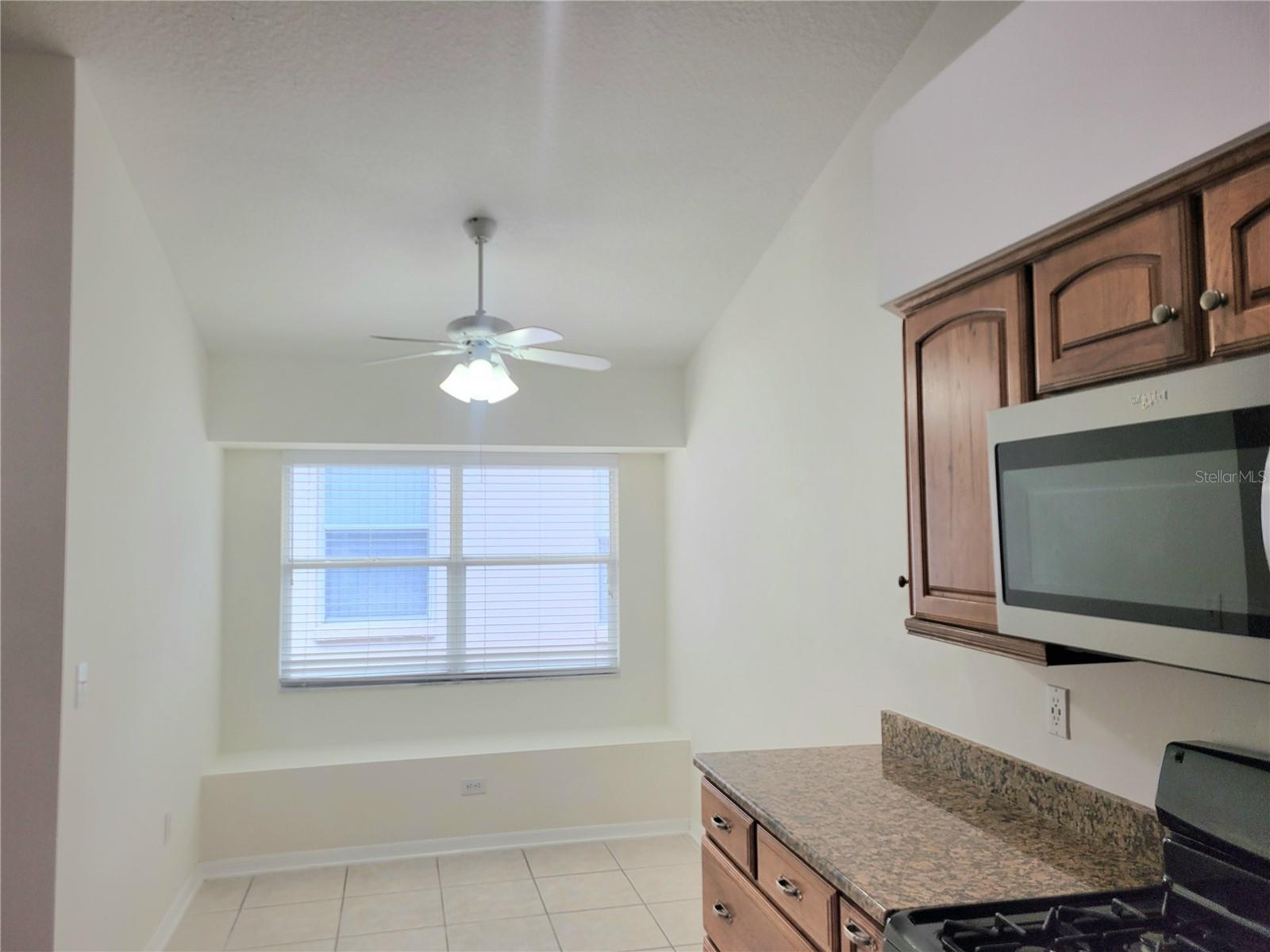 Image 8 of 40 For 2011 Cattleman Drive