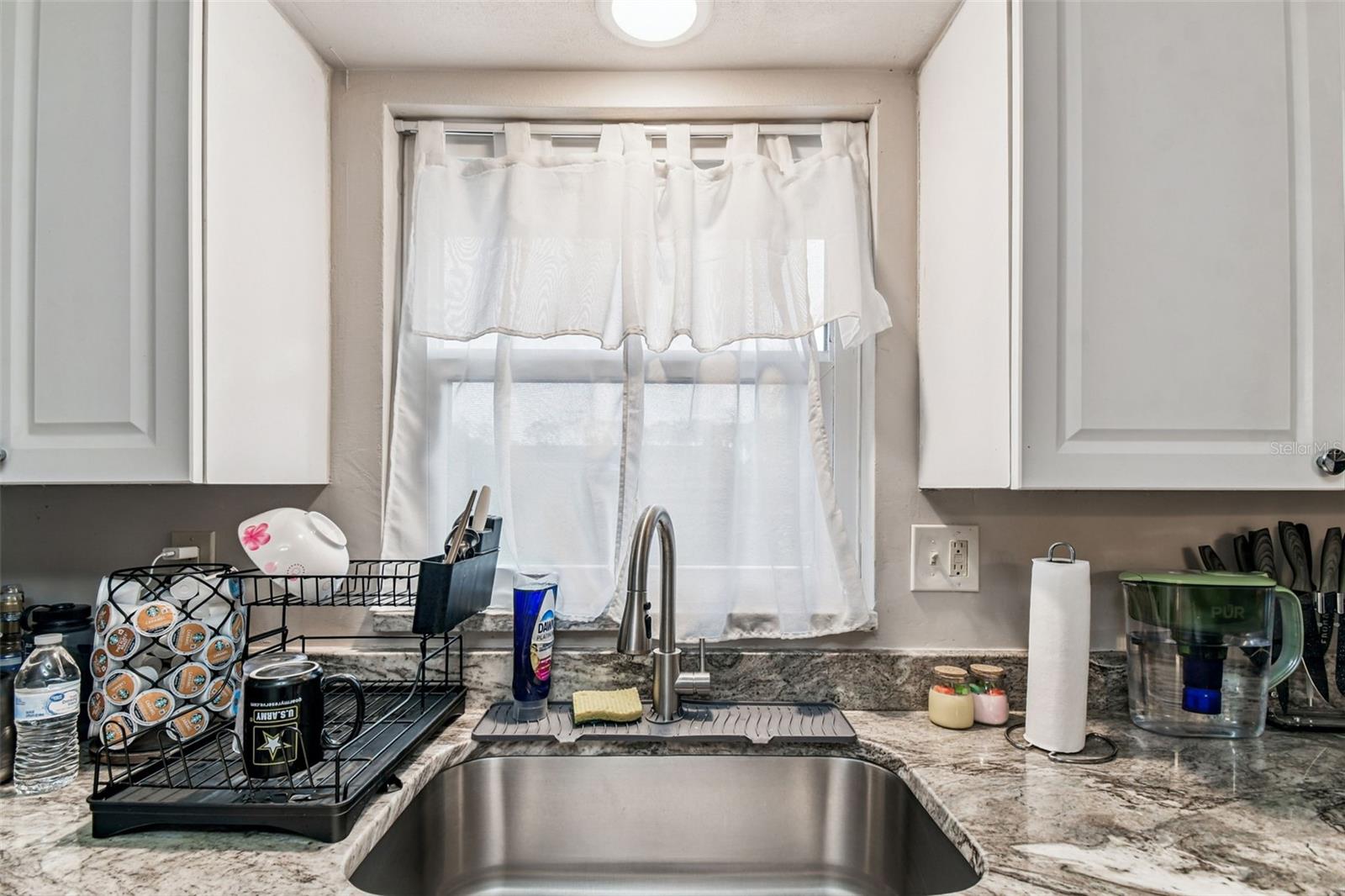 Image 17 of 68 For 7810 Birchwood Dr