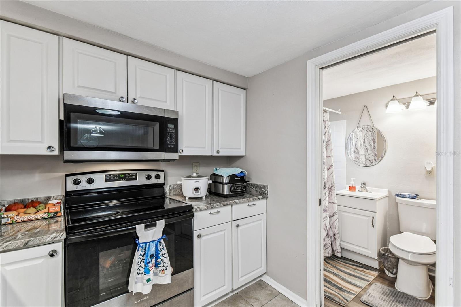 Image 18 of 68 For 7810 Birchwood Dr