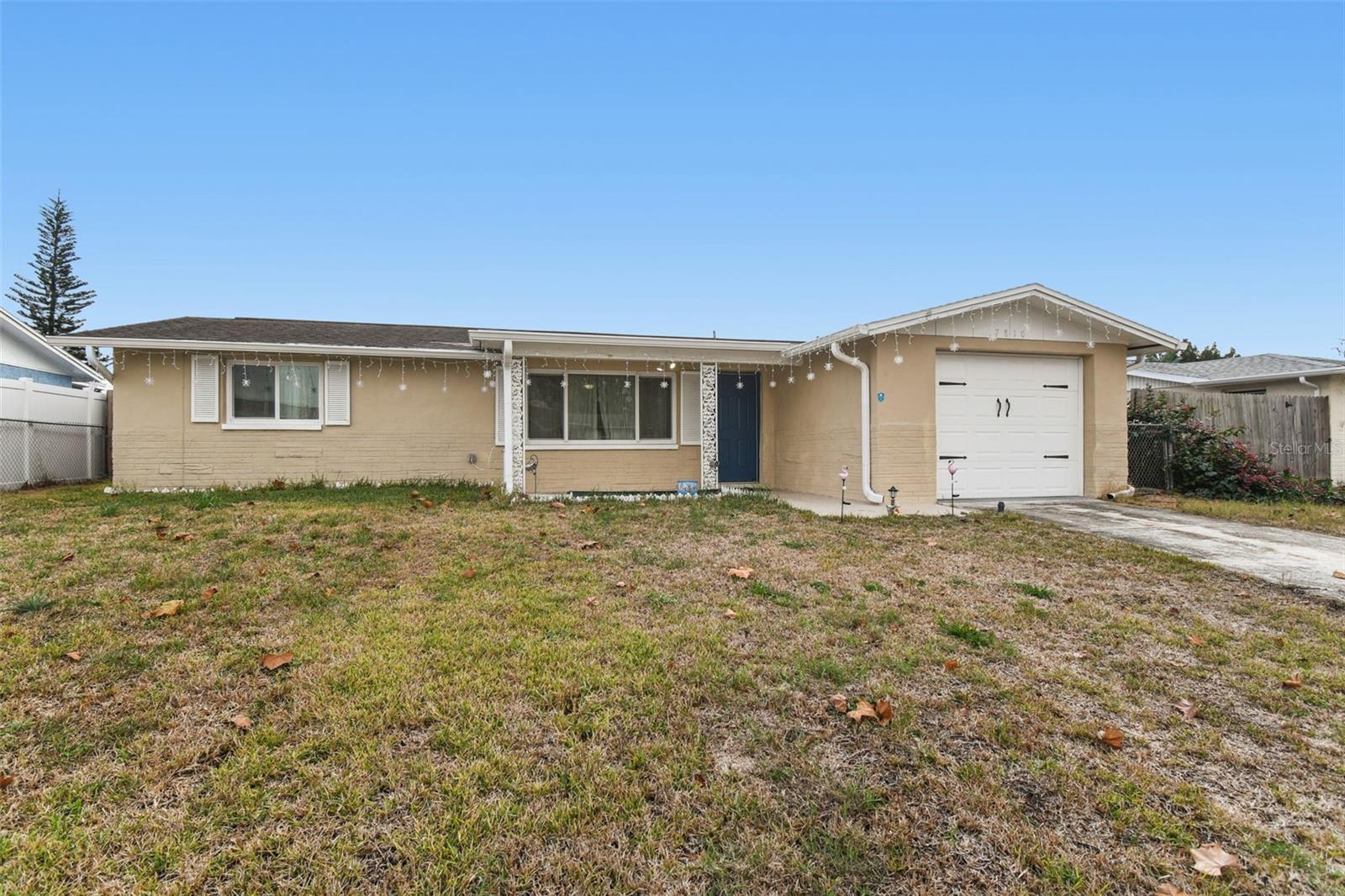 Image 21 of 68 For 7810 Birchwood Dr