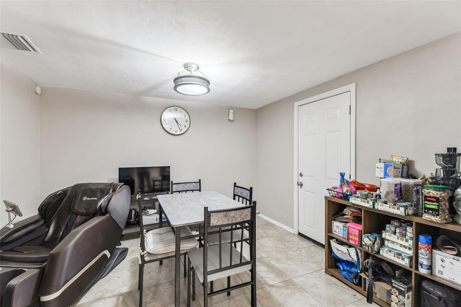 Image 22 of 68 For 7810 Birchwood Dr