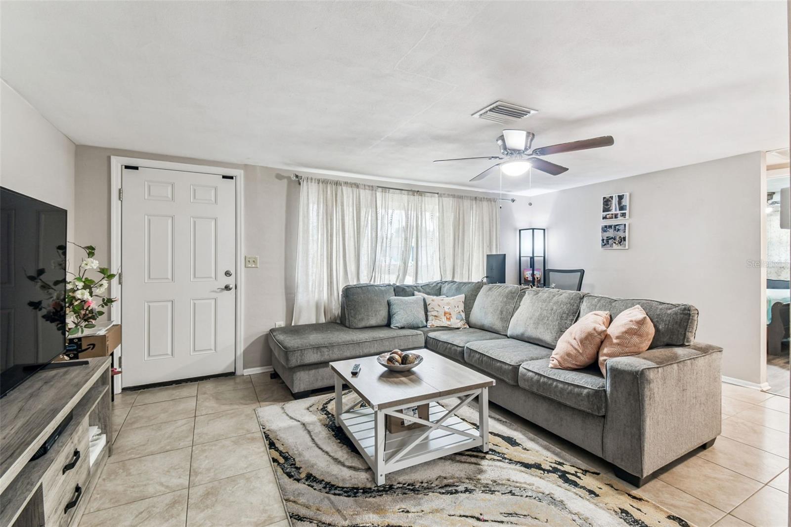 Image 25 of 68 For 7810 Birchwood Dr