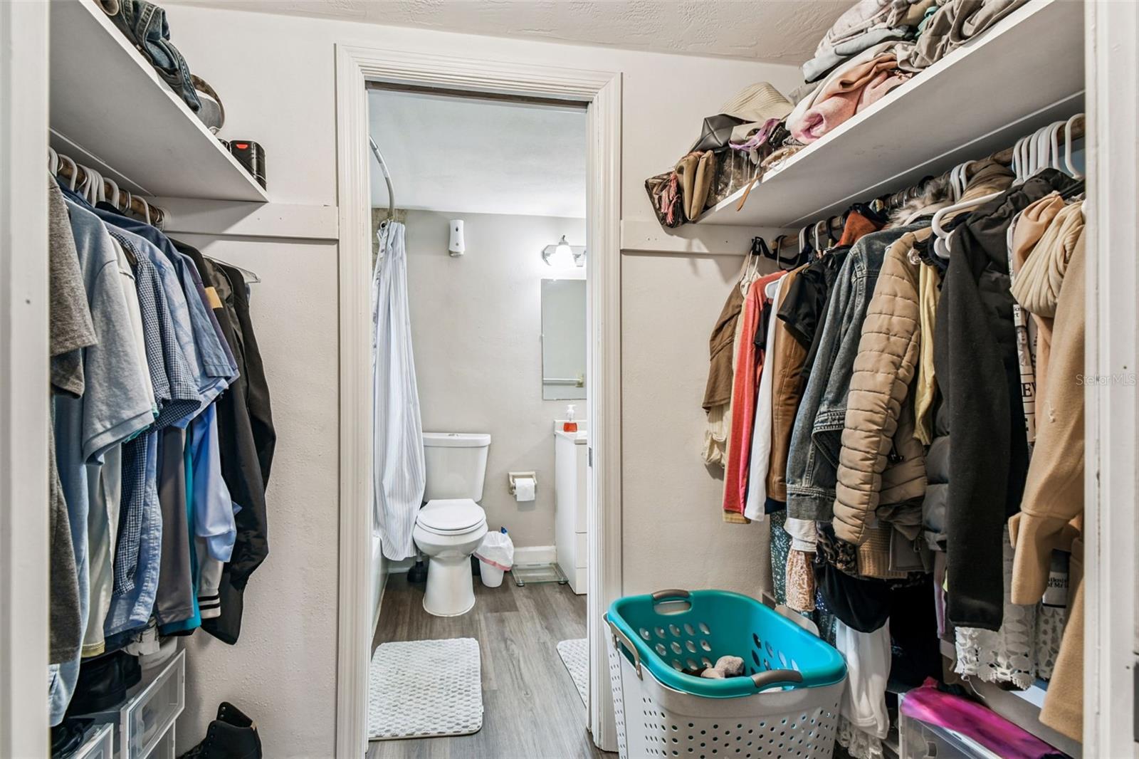 Image 28 of 68 For 7810 Birchwood Dr