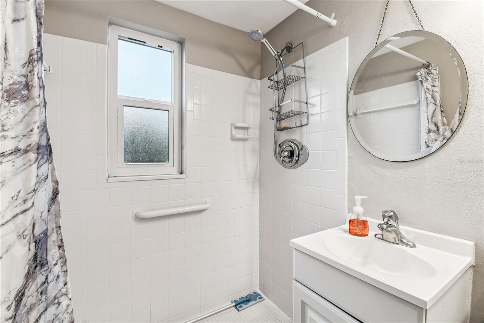 Image 37 of 68 For 7810 Birchwood Dr