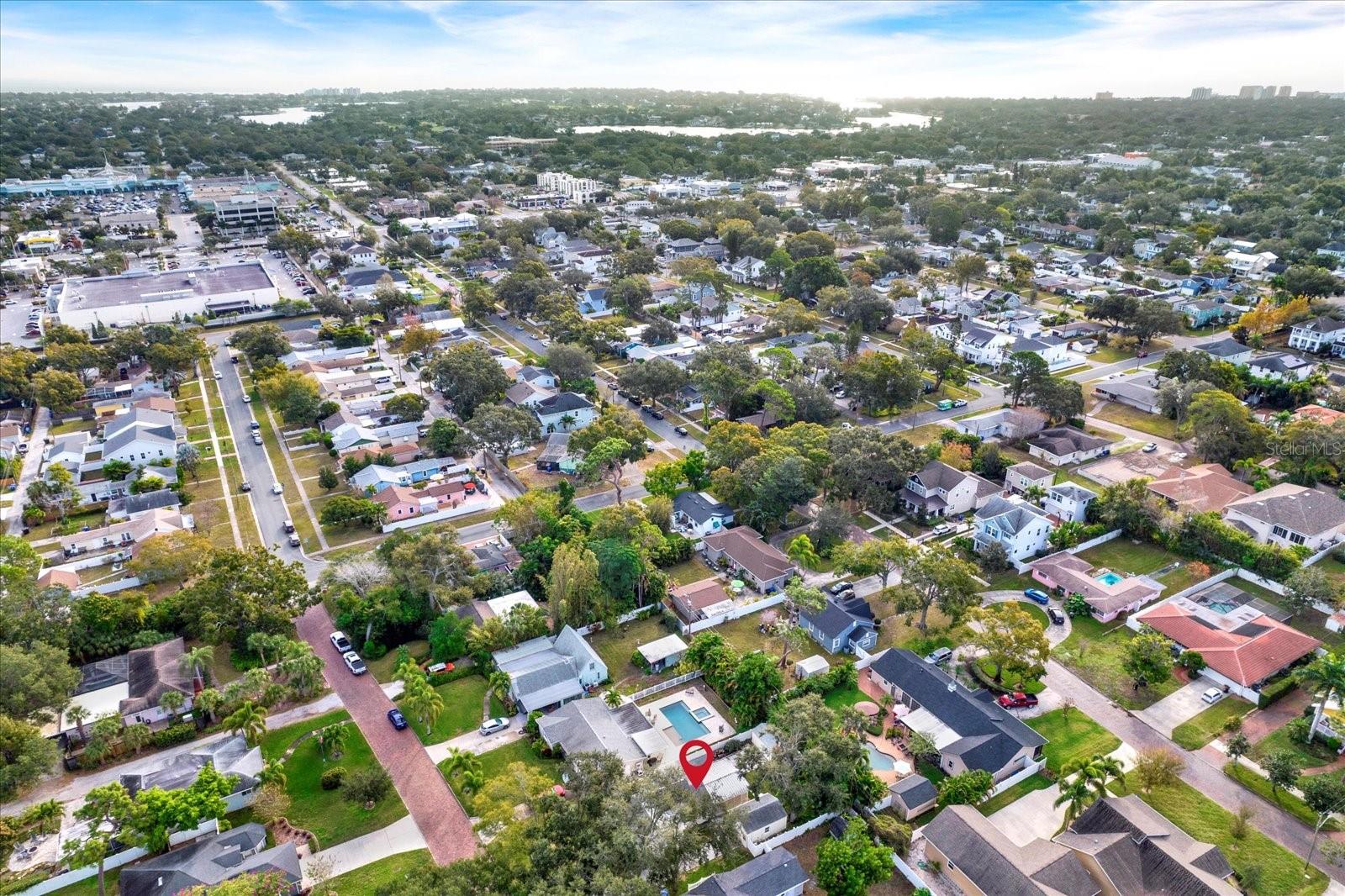 Image 37 of 37 For 734 37th Avenue N