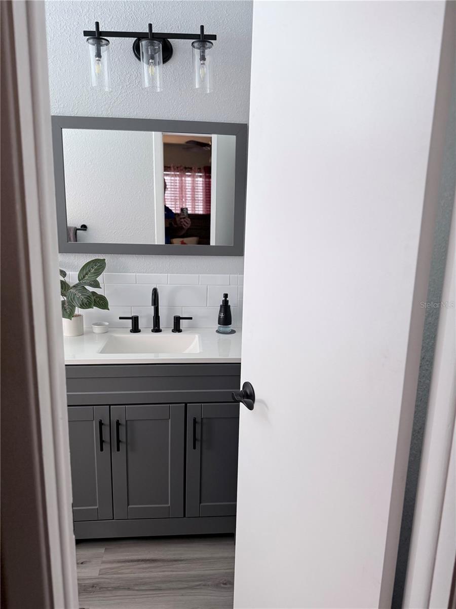 Image 18 of 39 For 115 Morrow Circle