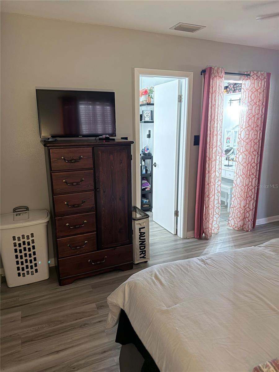 Image 22 of 39 For 115 Morrow Circle