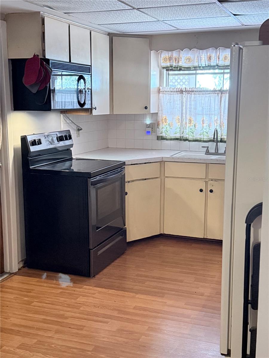 Image 31 of 39 For 115 Morrow Circle