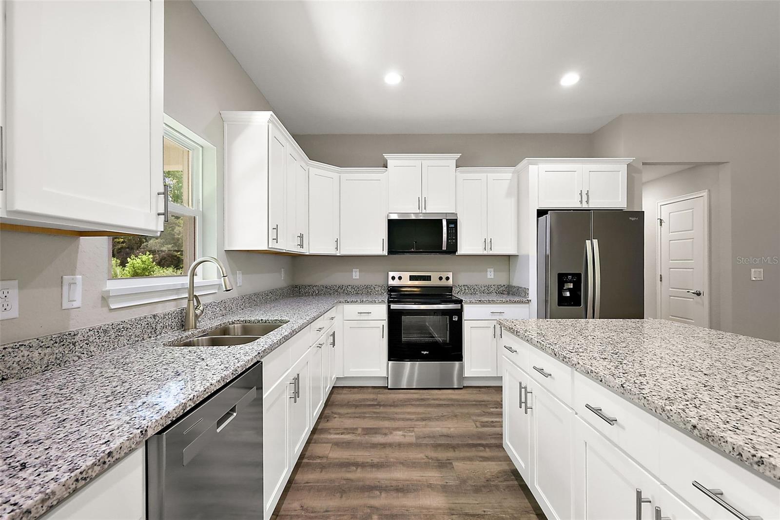 Image 8 of 25 For 13740 89th Street