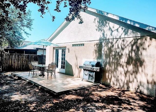 Listing photo id 0 for 755 Cape Cod Circle